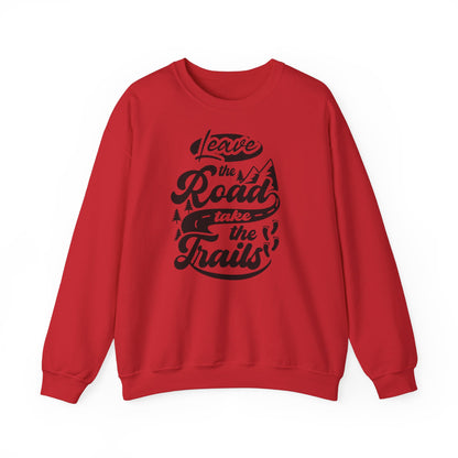 Unisex Heavy Blend™ Crewneck Sweatshirt -  Leave the road take the trails (Verlasse die Straße und nutze die Trails)